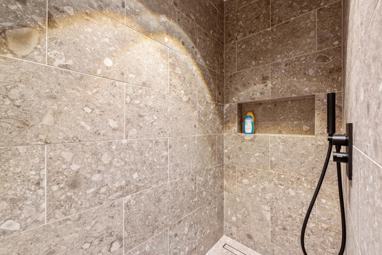 Hyper-Luxeappartement, Zeezicht, Centrum, Airco, Optie Hotelservices Ostenda Esterno foto